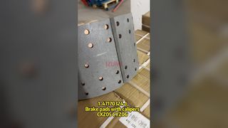 1-47170324-0 Ganascia del freno anteriore 1471703240 adatta per camion ISUZU CXZ