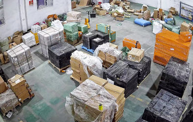 Izumi International Supply Chain Management (guangzhou) Co., Ltd. linea di produzione del fabbricante