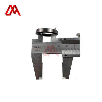 Clutch Release Fork Oil Seal for Isuzu ELF 4HK1 Truck 1-09625002-0 1096250020