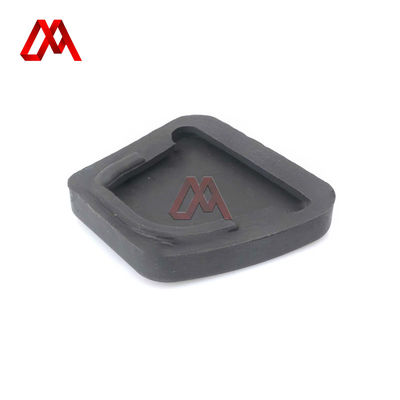 Brake and Clutch Pedal Pad Cover 8-97853-413-2 8-97853413-2 8978534132 for ISUZU Vehicles 
